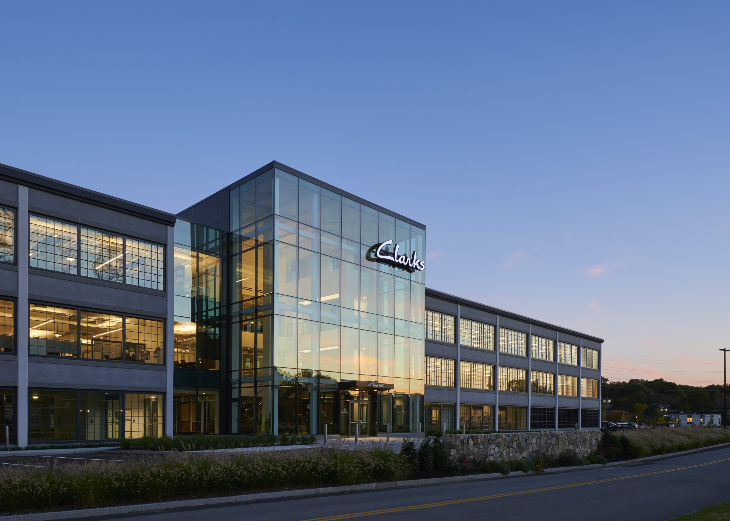 rmd-inc-retail-marketplace-development-commodore-builders
